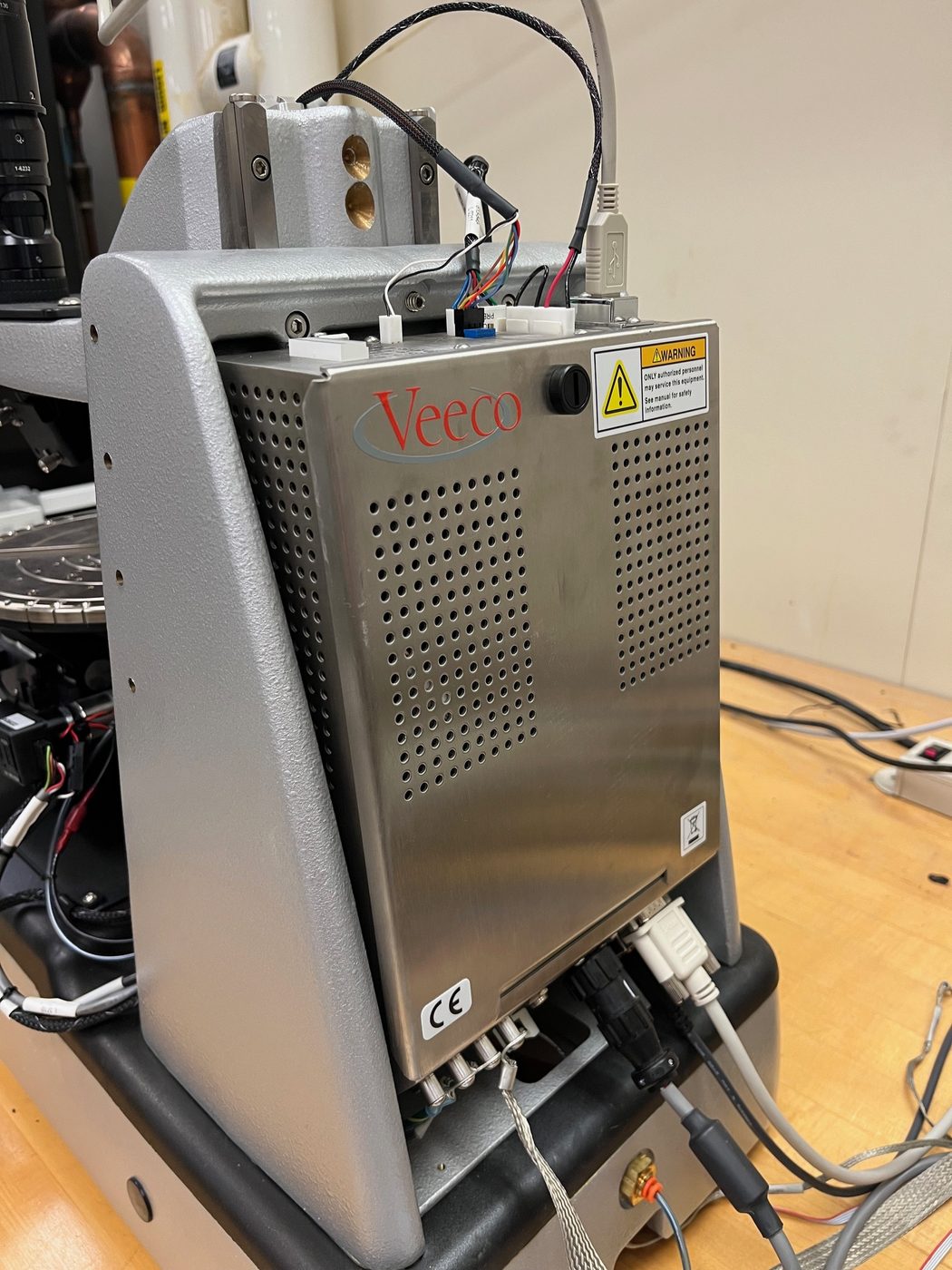 Veeco Dektak 150 E-box electronics during service